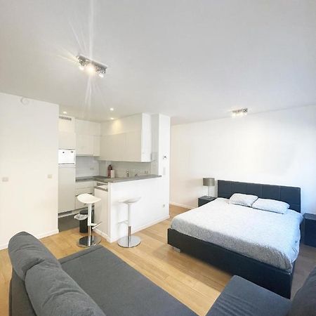 Beautiful Studio In Brussels Centre Apartment Bagian luar foto